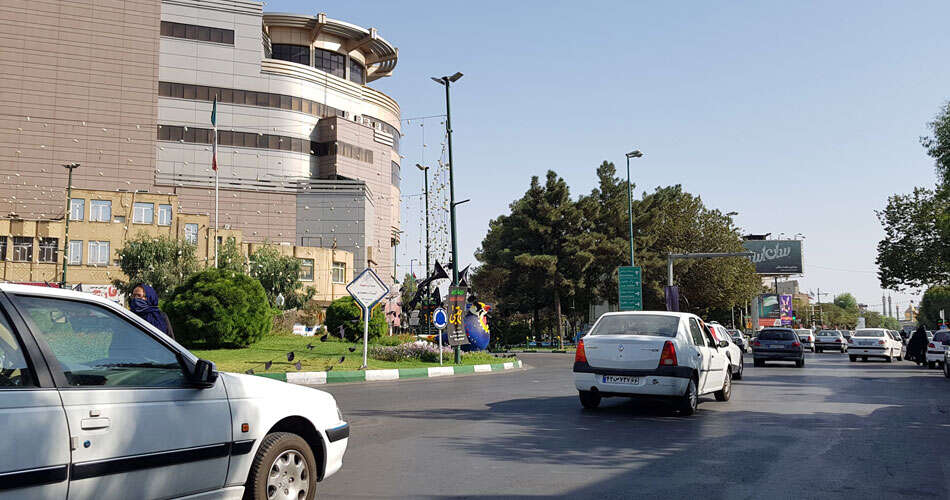 میدان سعیدی قم